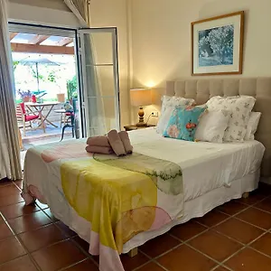 At In Malaga & Solo Travellers Bed & Breakfast Rincon de la Victoria